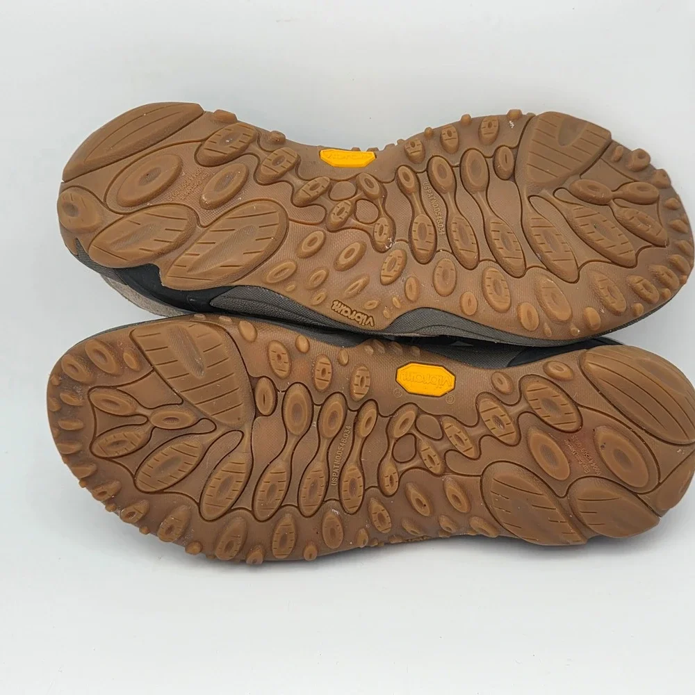Merrell Kahuna 4 Hiking Sandals Mens 12 Tan Suede Vibram Sole Sport Trail